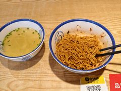 -禧凰·老上海白斩鸡辣肉面店