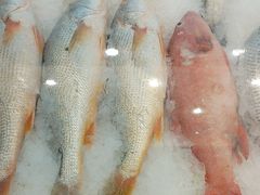 -新丁香海鲜酒店(银海商贸城店)
