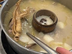 -朴小妹人参鸡汤火锅(长白山万达店)
