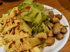 -俏湖兰·辣椒炒个肉(海沧店)