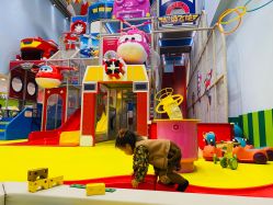 -乐多星球潮玩中心(沈阳嘉里城店)