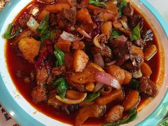 -乡村馕坑肉·烧烤·新疆菜·本地人更爱吃(阿勒泰首店)