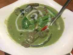 -石磨豆花家常菜·牦牛排土火锅