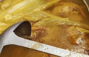 Live Yellow-Clawed Free-Range Rooster