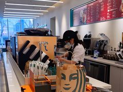 -星巴克臻选(上海淮海百盛购物中心店)