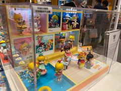 -泡泡玛特POPMART(杭州乐堤港店)