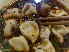 酸汤牛肉水饺-回坊马二饺子馆