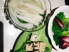 -一叶一世界·素食餐厅(锦华万达店)