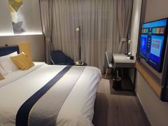 -如家商旅酒店(大连中山广场青泥洼桥店)