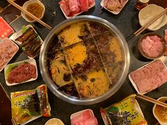 -邓莽子老火锅(中兴路总店)