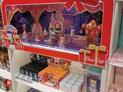 -泡泡玛特POPMART(蓝色港湾店)