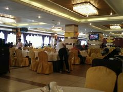 -御满江海鲜酒家(洛溪新城店)