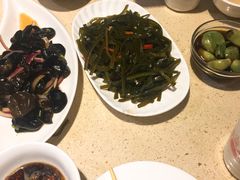 蒜香海带丝-岳姥姥饺子(泺文路店)