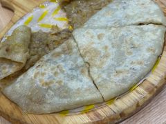 猪肉酸菜饼-甲乙饼·手工牛肉饼(天通苑华联店)