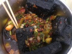 -黑白电视长沙小吃(美林M·LIVE天地东座店)