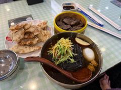 -服务大楼冷面(延大店)