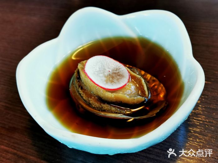 万岛日本料理铁板烧(静安店)一品鲍鱼图片
