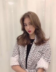 -Miracle集简美发沙龙