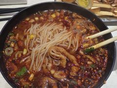 -牵人麻辣粉(粉巷店)