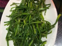 -小厨子私房菜·云南美食店