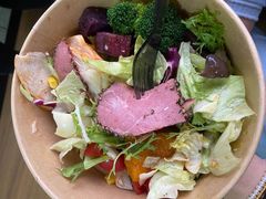 招牌牛肉鸡胸双拼沙拉-食野·SAYYEAH·创意轻食(新南门店)