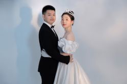 -Mu慕婚纱摄影·超级工作室