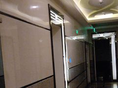-缤纷KTV(东方新城店)