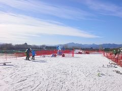 -华彬猛犸滑雪场