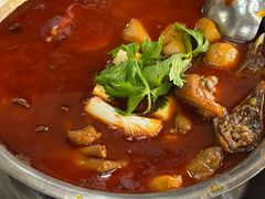 -佘记全家福芋儿鸡(向阳街总店)