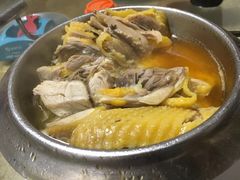 -新泉小傅美食(国贸天琴湾天境店)