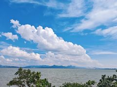 -香港回归祖国纪念碑