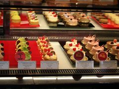 -Salon de The de Joel Robuchon(外滩18号店)