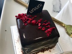 -UNI UNI(环亚凯瑟琳店)