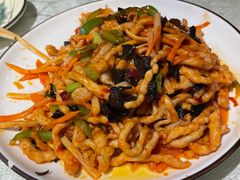 鱼香肉丝-华盛园卷子王农家菜水库鱼