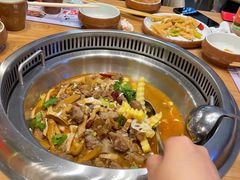 -刘一锅筋头巴脑(千峰路店)