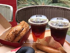 满杯车厘子美式-Tims天好咖啡·贝果(华侨城步行街店)