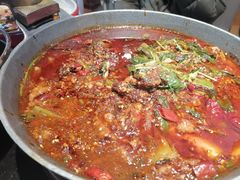 -万重锦·人文川菜馆(骡马市店)