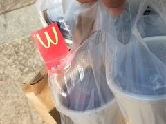 -麦当劳(欢乐谷店)