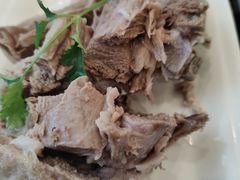手抓羊肉-飞天大厦清真餐厅