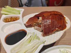 -满园烤鸭·春饼(太原街万达店)