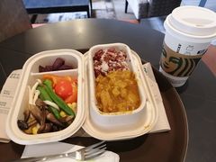 -星巴克(深圳宝安泰华店)