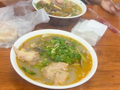 -春雨羊汤店(广开四马路总店)