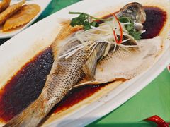 清蒸鲈鱼-令氏家外家周秦食府(高新店)