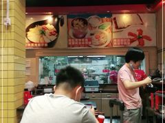 大堂-华辉拉肠(龙口东店)