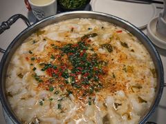 -德林酸菜鱼火锅(南丹店)