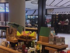-星巴克臻选(北京银泰店)