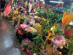 -第5大道精品休闲购物广场