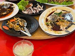 -大树下海鲜饭店