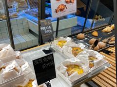 -Dough&Joe团憩(瑞虹天地月亮湾店)