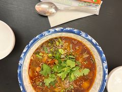 香辣牛肉米粉-陈家面馆